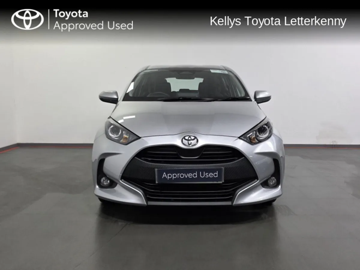 Toyota Yaris Yaris Hybrid 115 Luna - Image 4