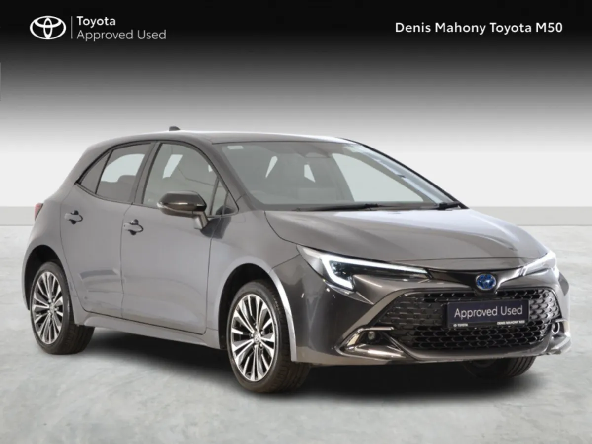 Toyota Corolla Hybrid Luna Sport Auto - Image 1