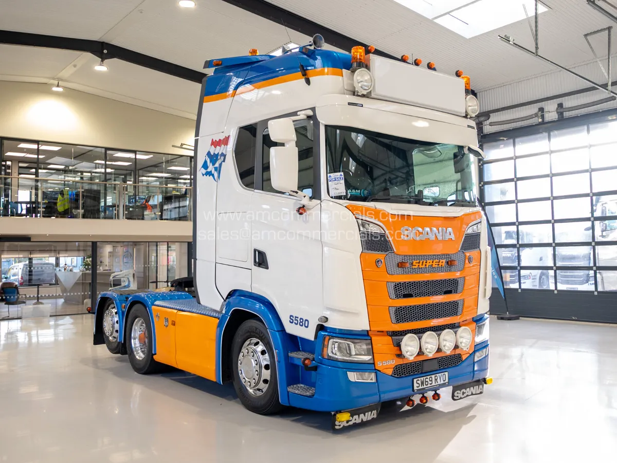 2020 (69) Scania S580 V8 Highline. 6X2 Tag Axle - Image 1