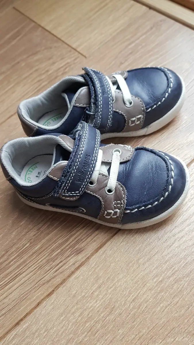 Toddler shoes –M&S leather -size UK6 - Image 2