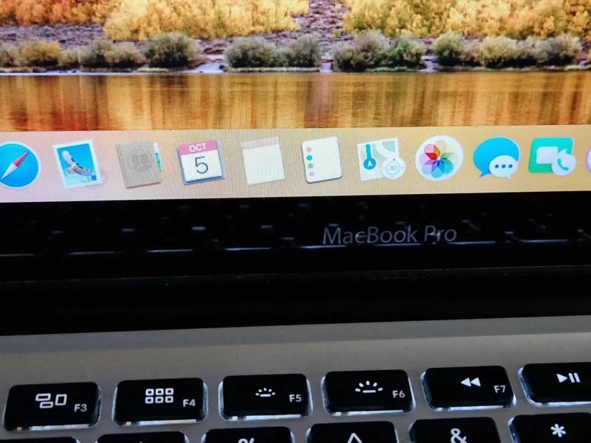 Apple MacBook Pro 13-inch, i5, 2.4GHZ, 500GB - Image 2