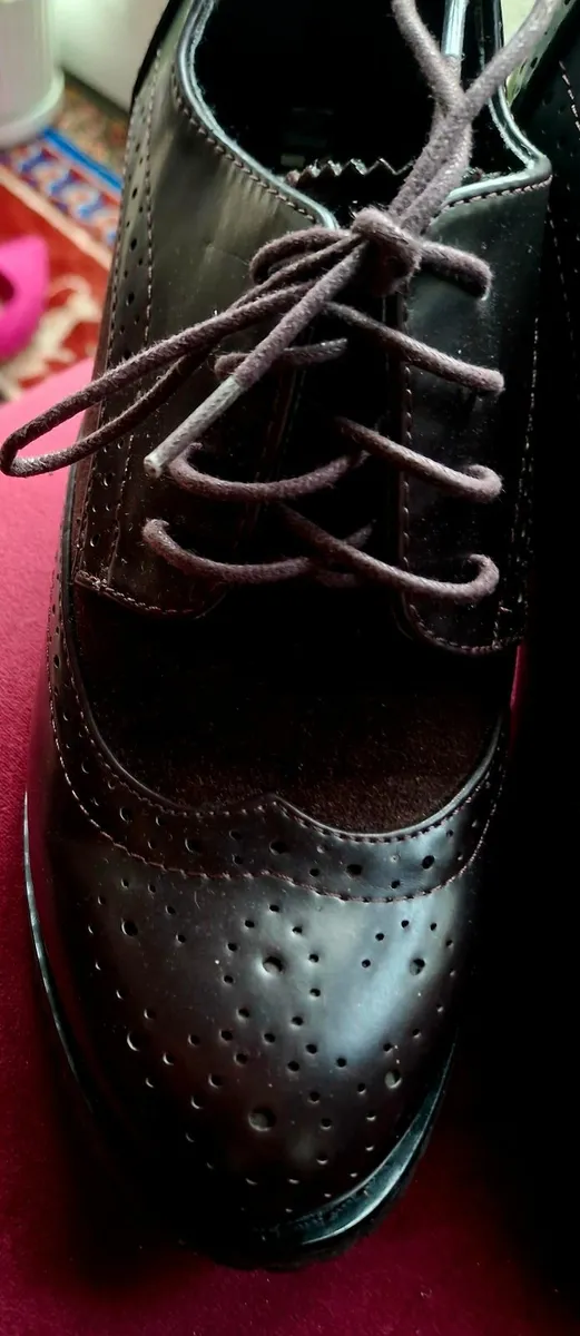 Spanish Craftsmanship for a Classic, Stylish Look! - Image 2