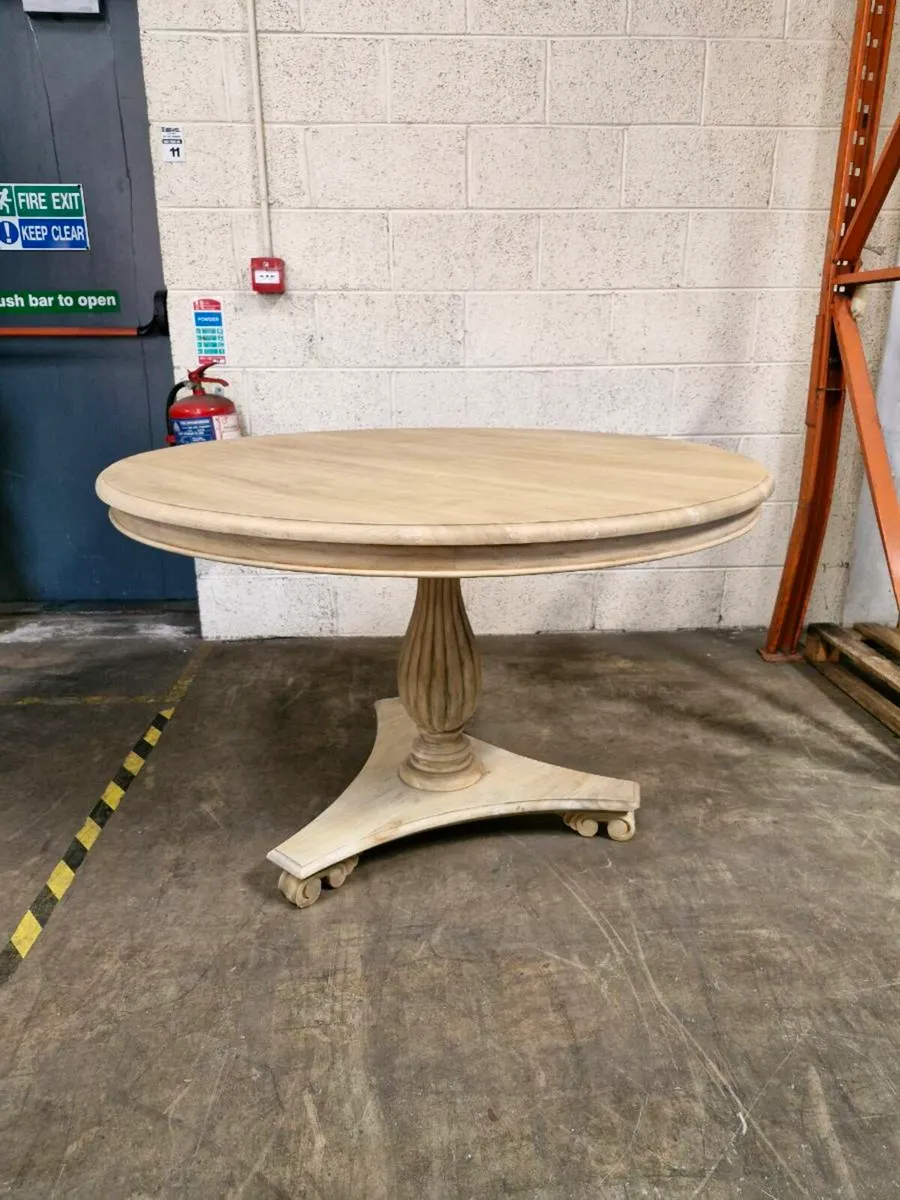 Dining table (Solid Mahogany) - Image 1