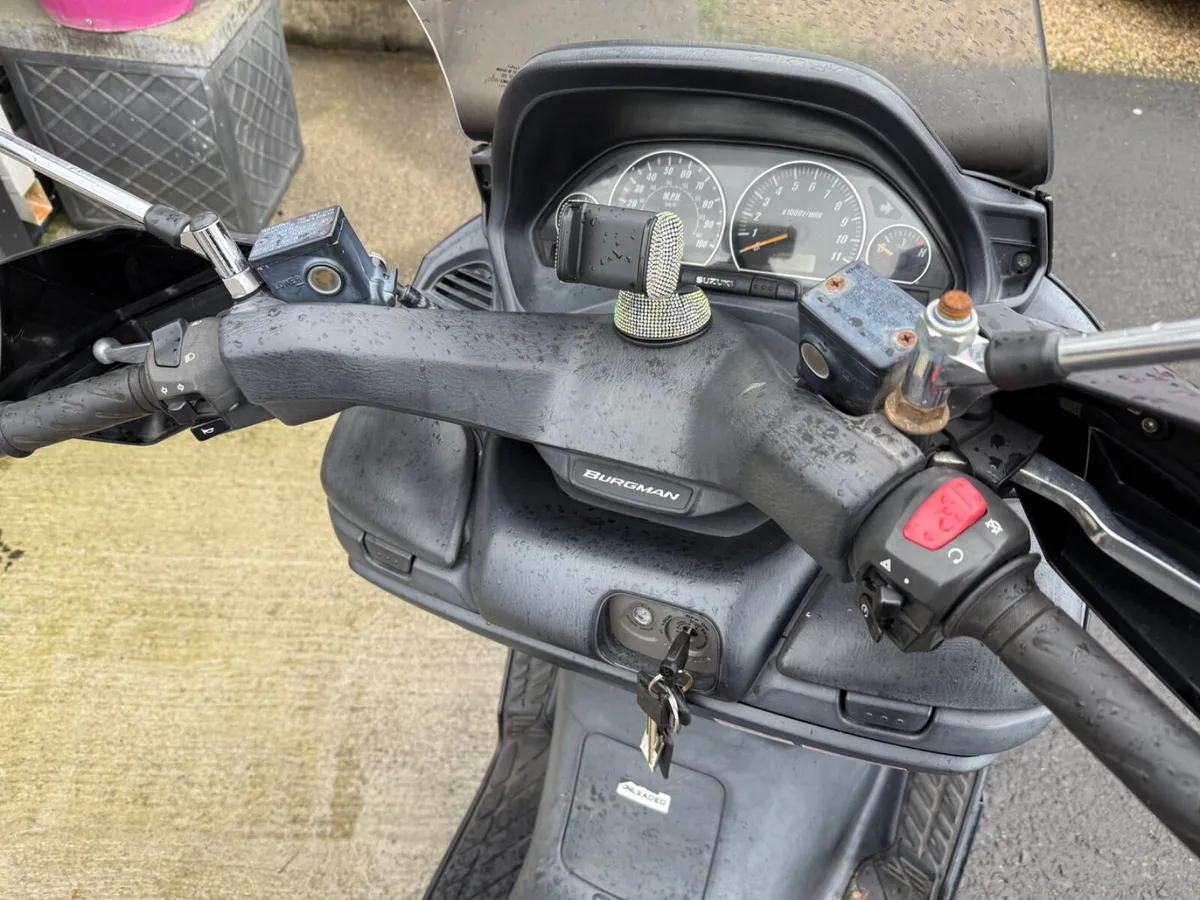 Suzuki Burgman 2006 400 - Image 2