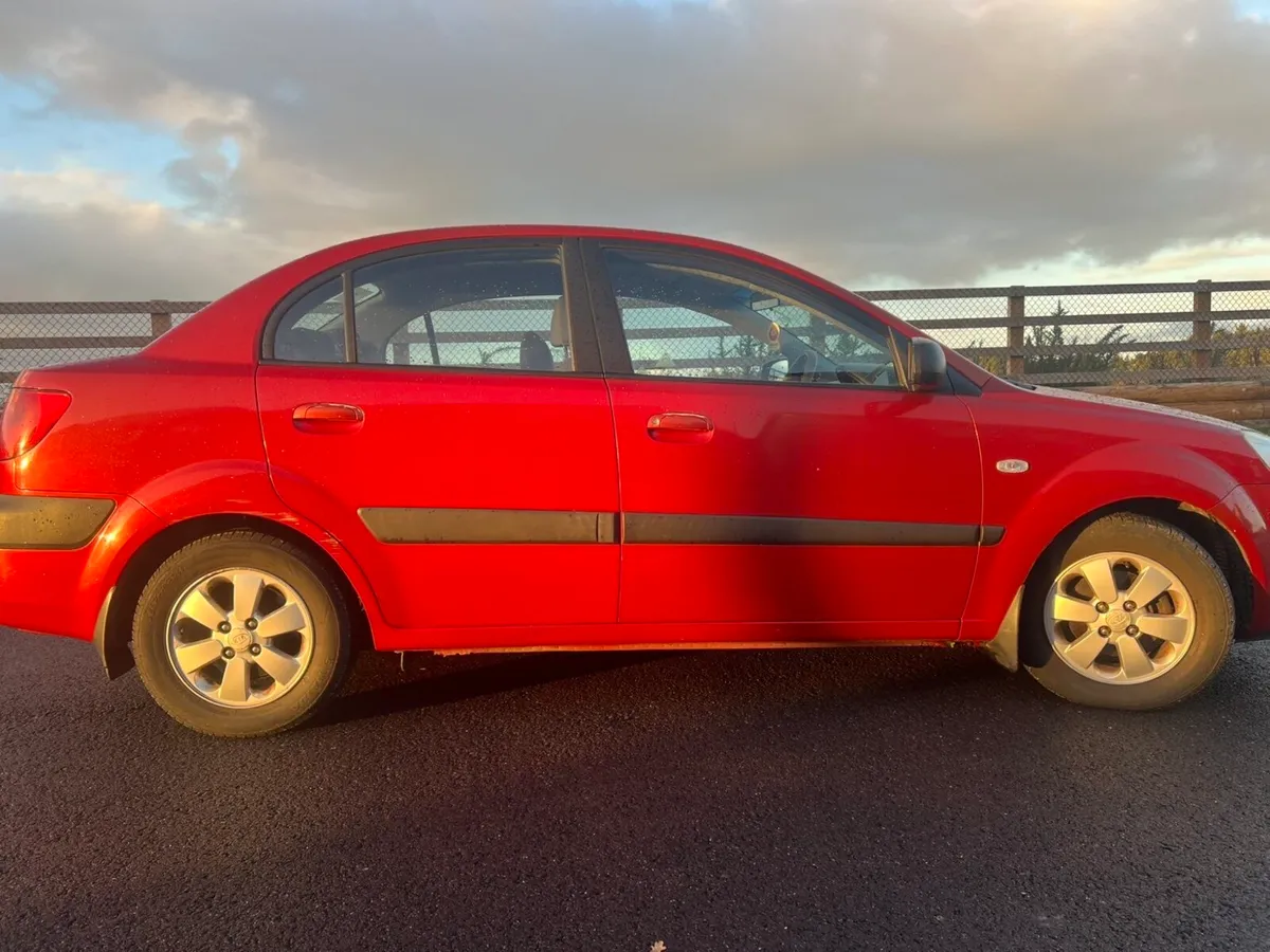 Kia Rio cheap with LONG NCT low mileage - Image 1