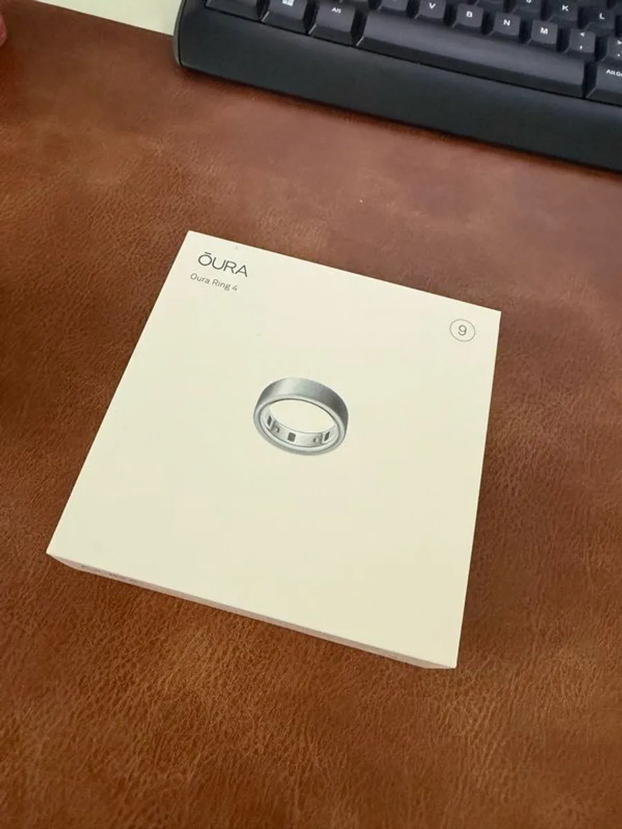 Oura health & fitness tracking ring - Image 1