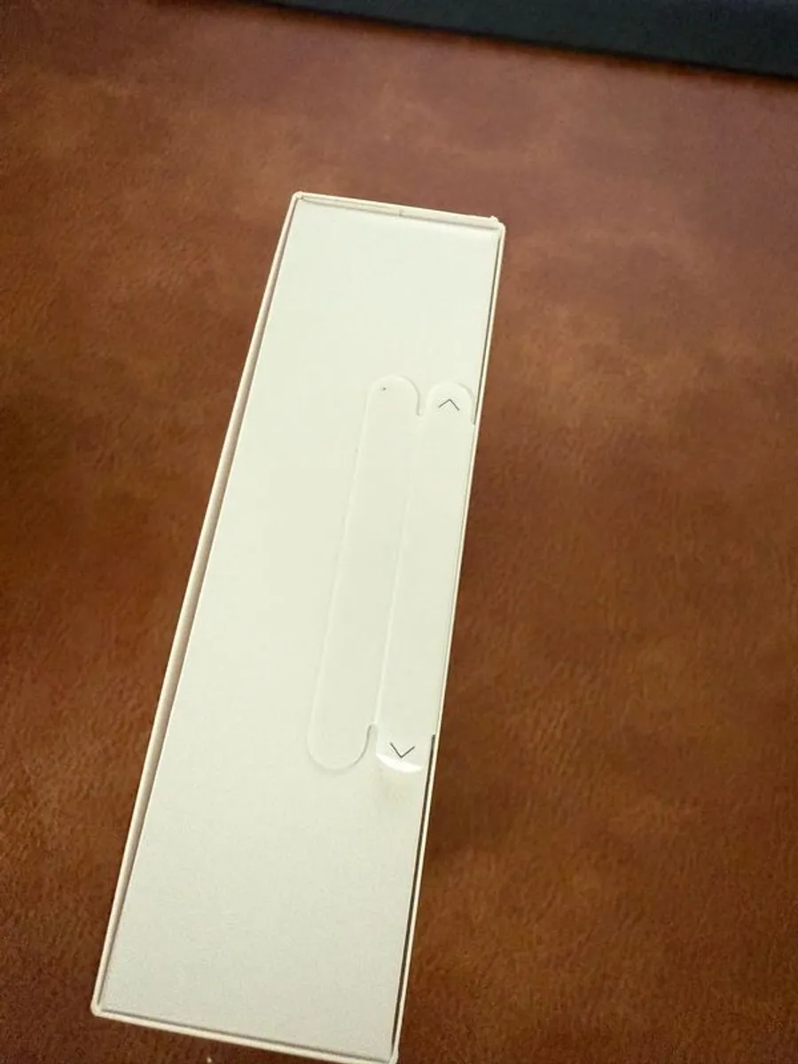 Oura health & fitness tracking ring - Image 4