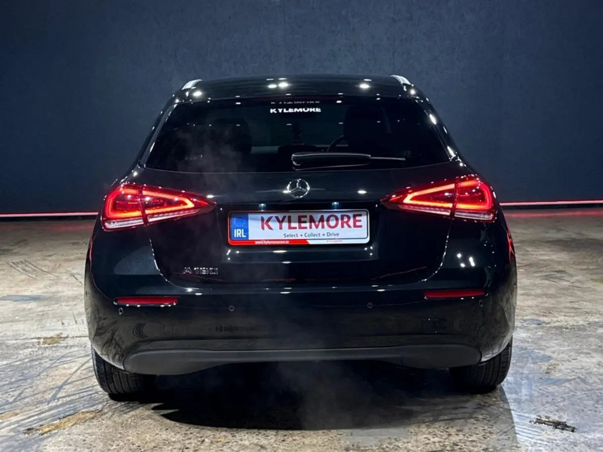 Mercedes-Benz A-Class 1.4 AUTOMATIC - Image 4