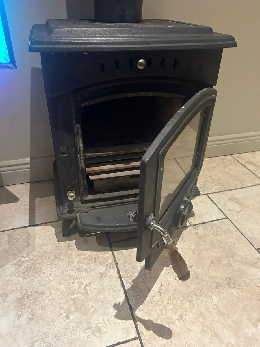 Cast iron multi fuel stove - Image 3