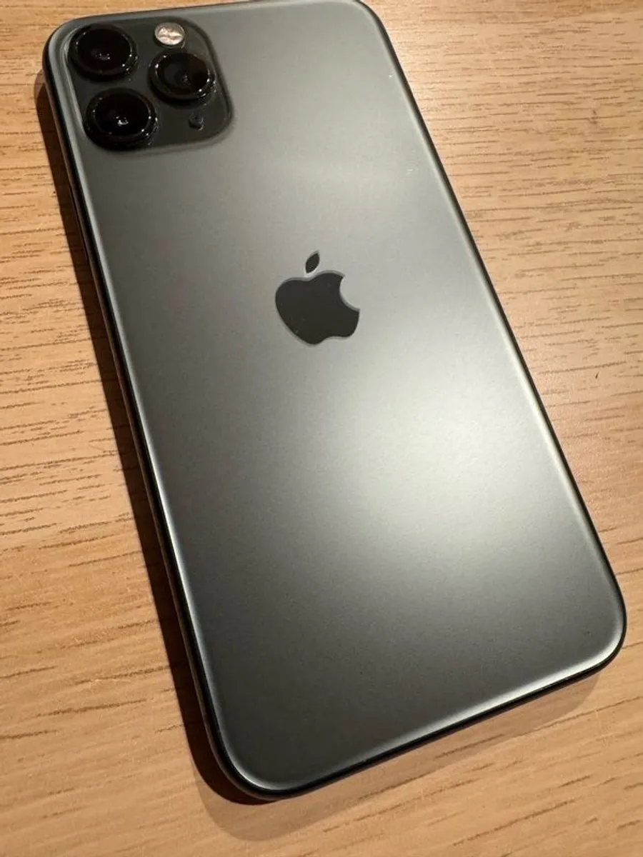 IPhone 11 Pro unlocked - Image 2