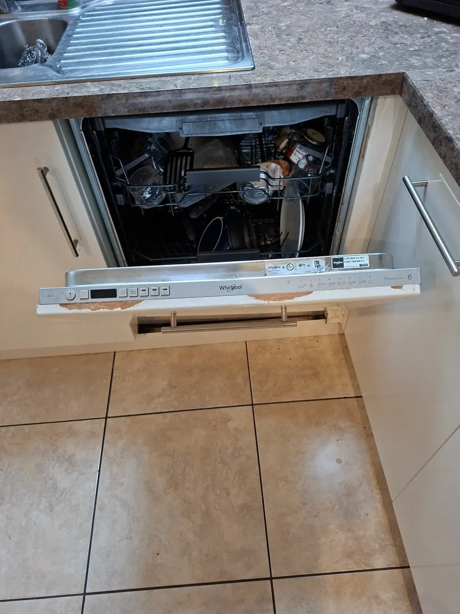 Whirlpool Powerclean Integrated Dishwasher