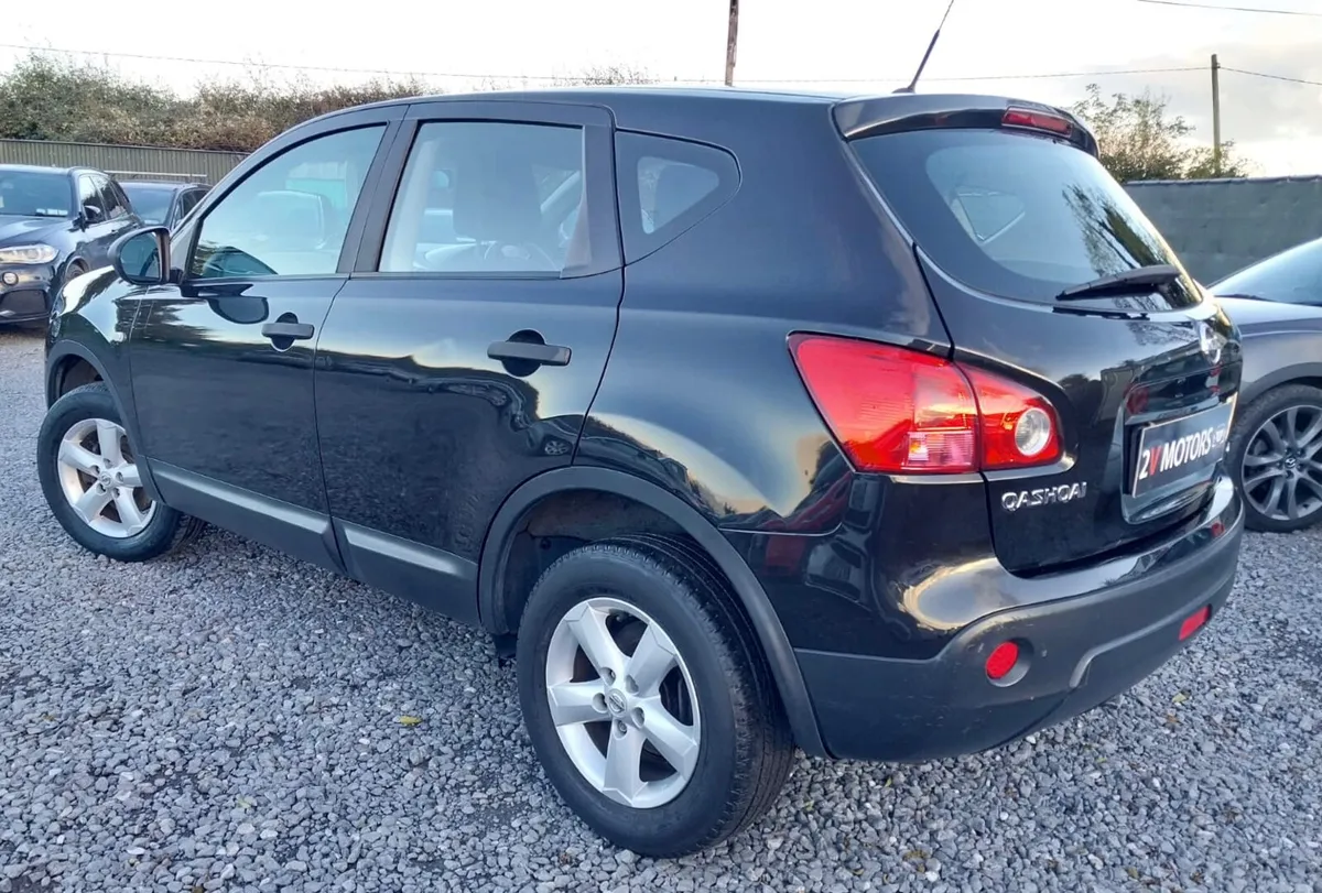 🔵 Nissan Qashqai  1.5 DCI 106BHP LOW KM - Image 3