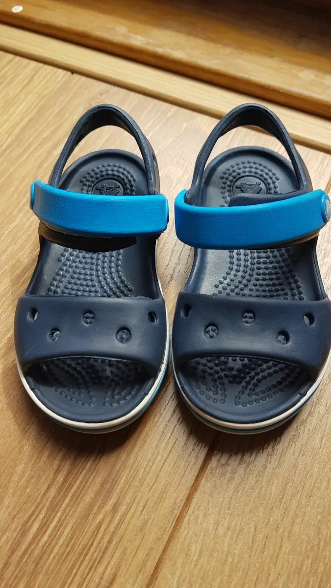 Kids sandals- CROCS original - size 22-23 - Image 2