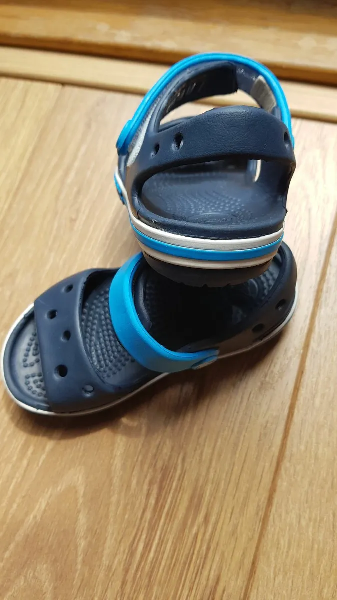 Kids sandals- CROCS original - size 22-23 - Image 4