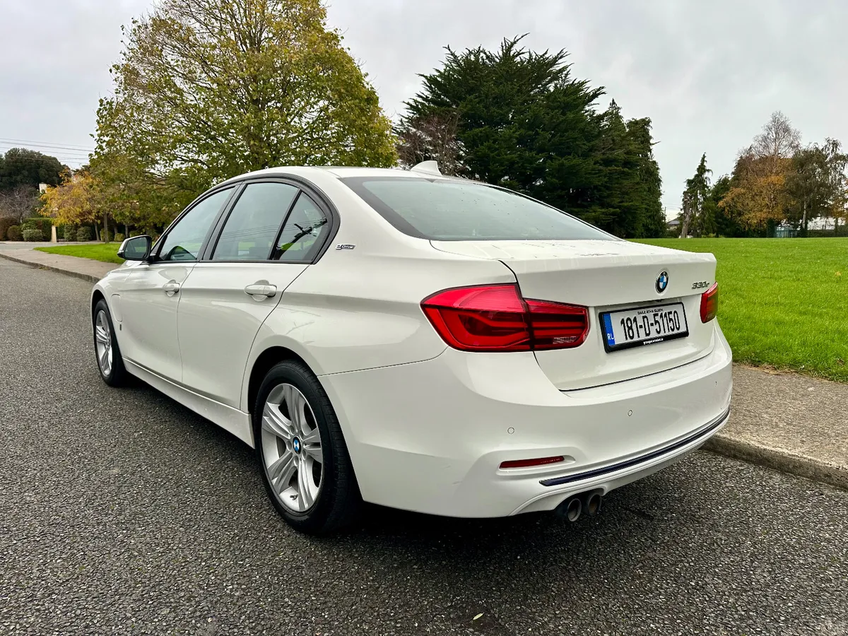 BMW 330e Sport | Only 55,000 km. - Image 3