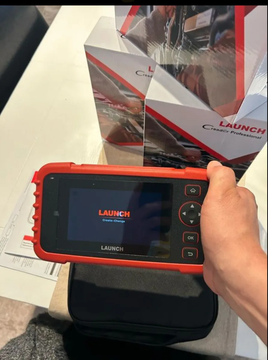 LAUNCH CRP123x V2.0 Obd2 car Scanner - Image 1