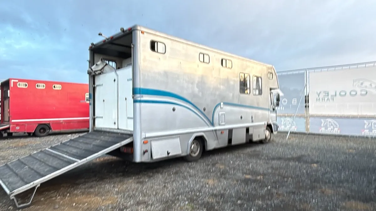 MAN Horse Lorry 7.5t 273k - Image 2
