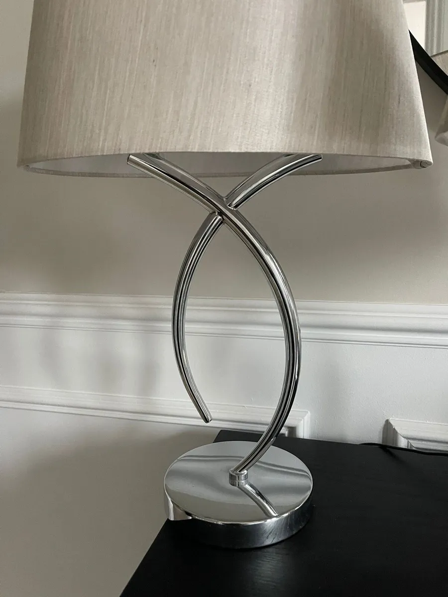 2 Beautiful Lamps for sale as new! - Image 4