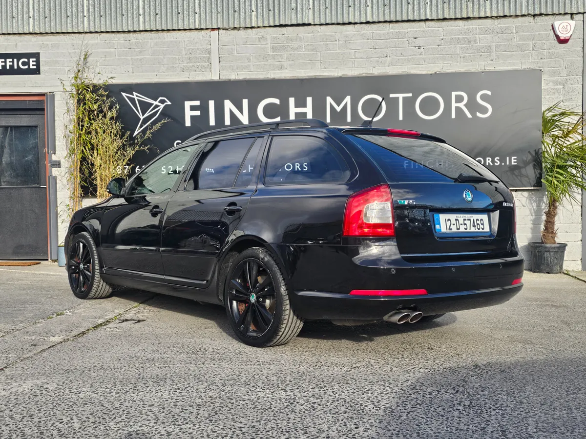 SKODA OCTAVIA VRS ESTATE // 05/26 NCT - Image 4