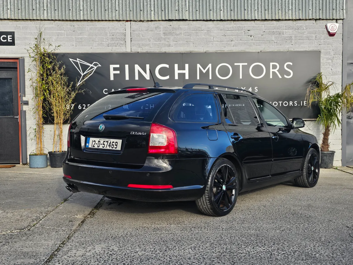 SKODA OCTAVIA VRS ESTATE // 05/26 NCT - Image 2