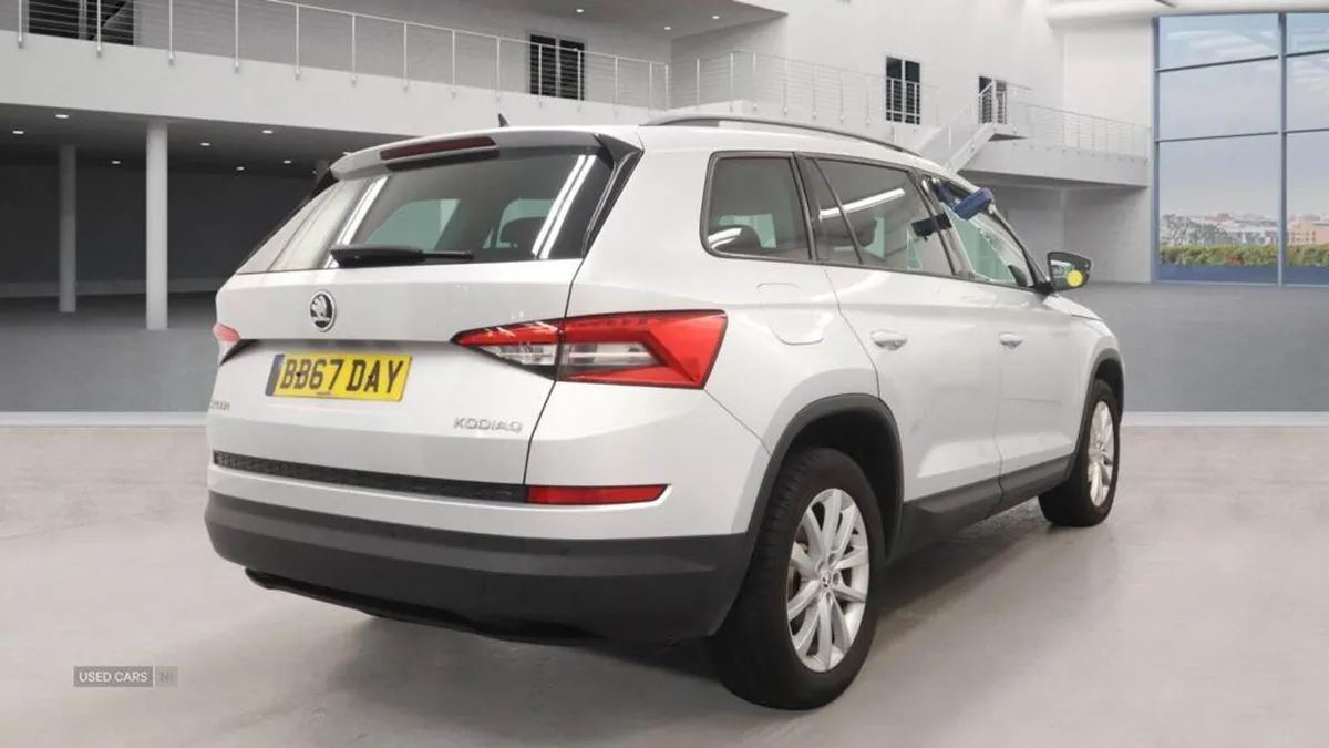 DEC 2017 SKODA KODIAQ SE 2.0 TDI5dr  DSG (7 SEATS) - Image 3