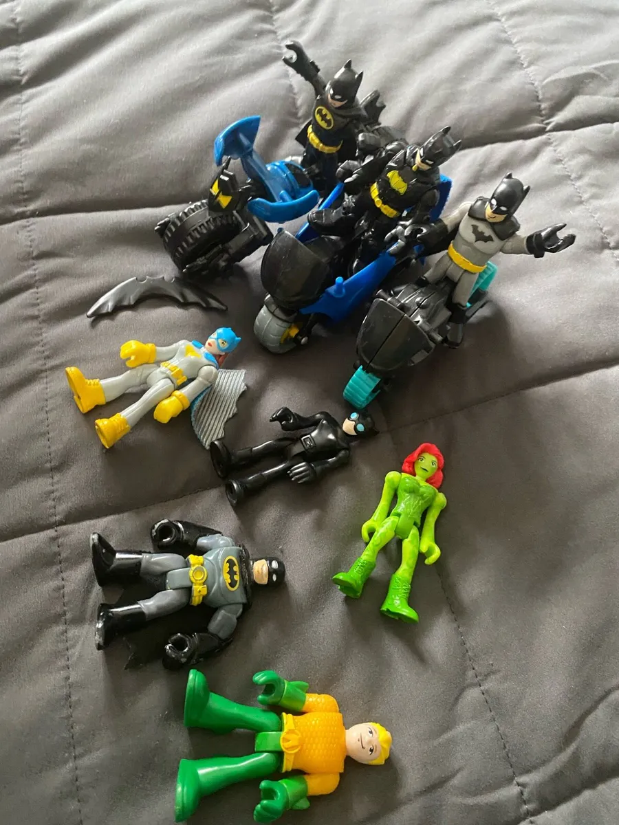 Batman figures + Iron man - Image 1