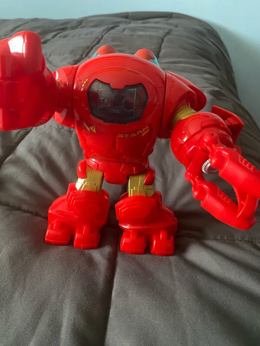 Batman figures + Iron man - Image 4