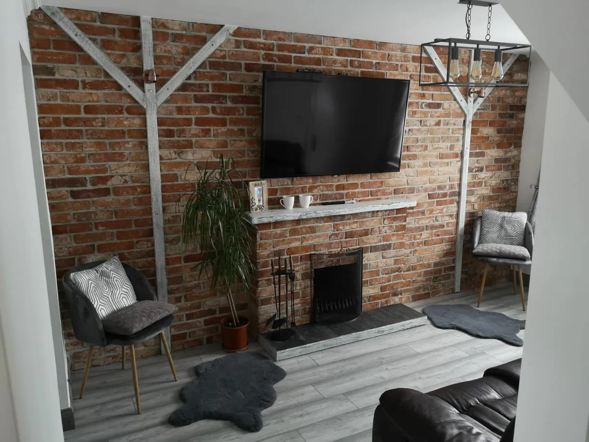 XVIII Century Reclaimed Brick Slips - Image 2