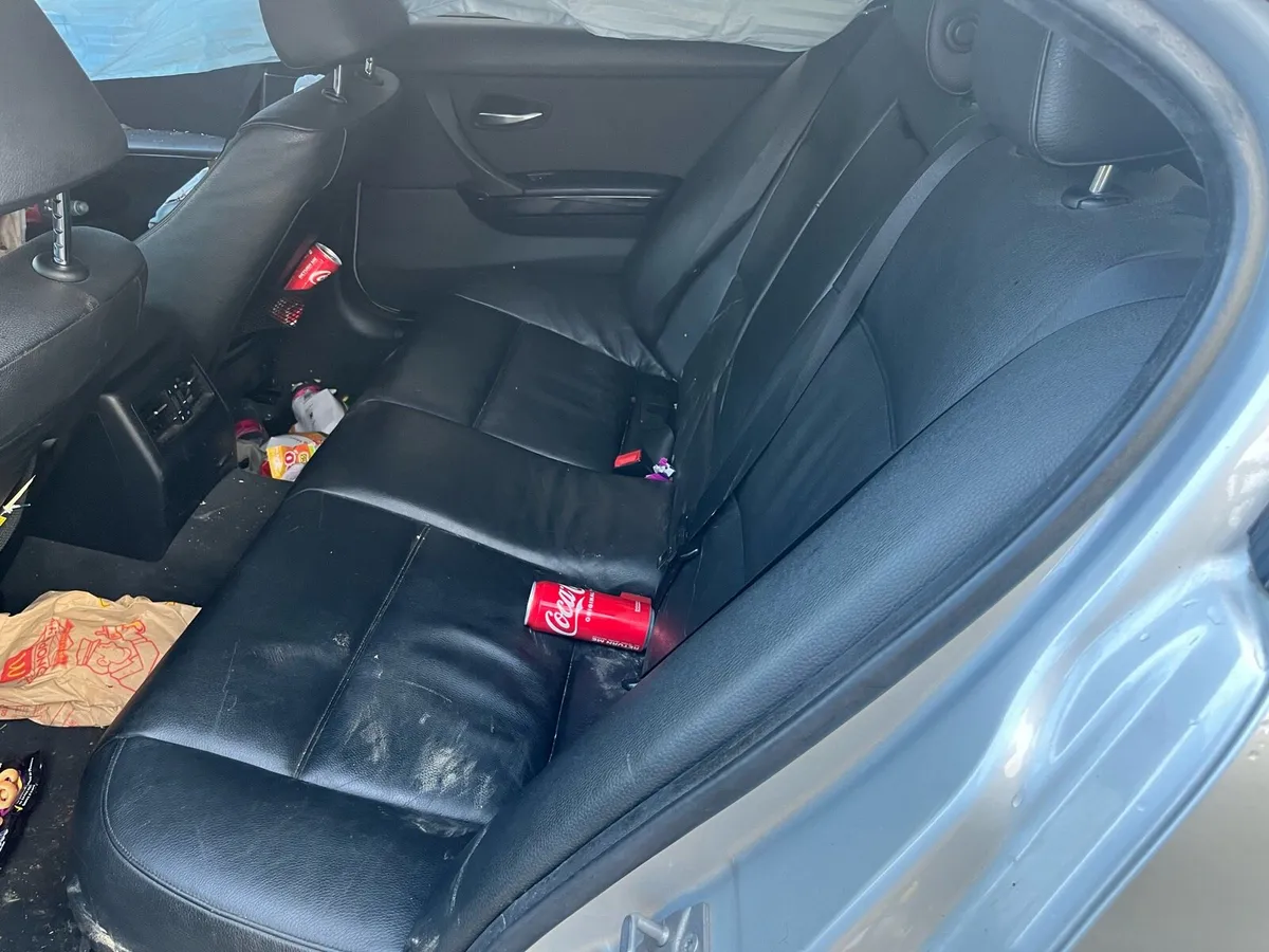 BMW 318d breaking - Image 4