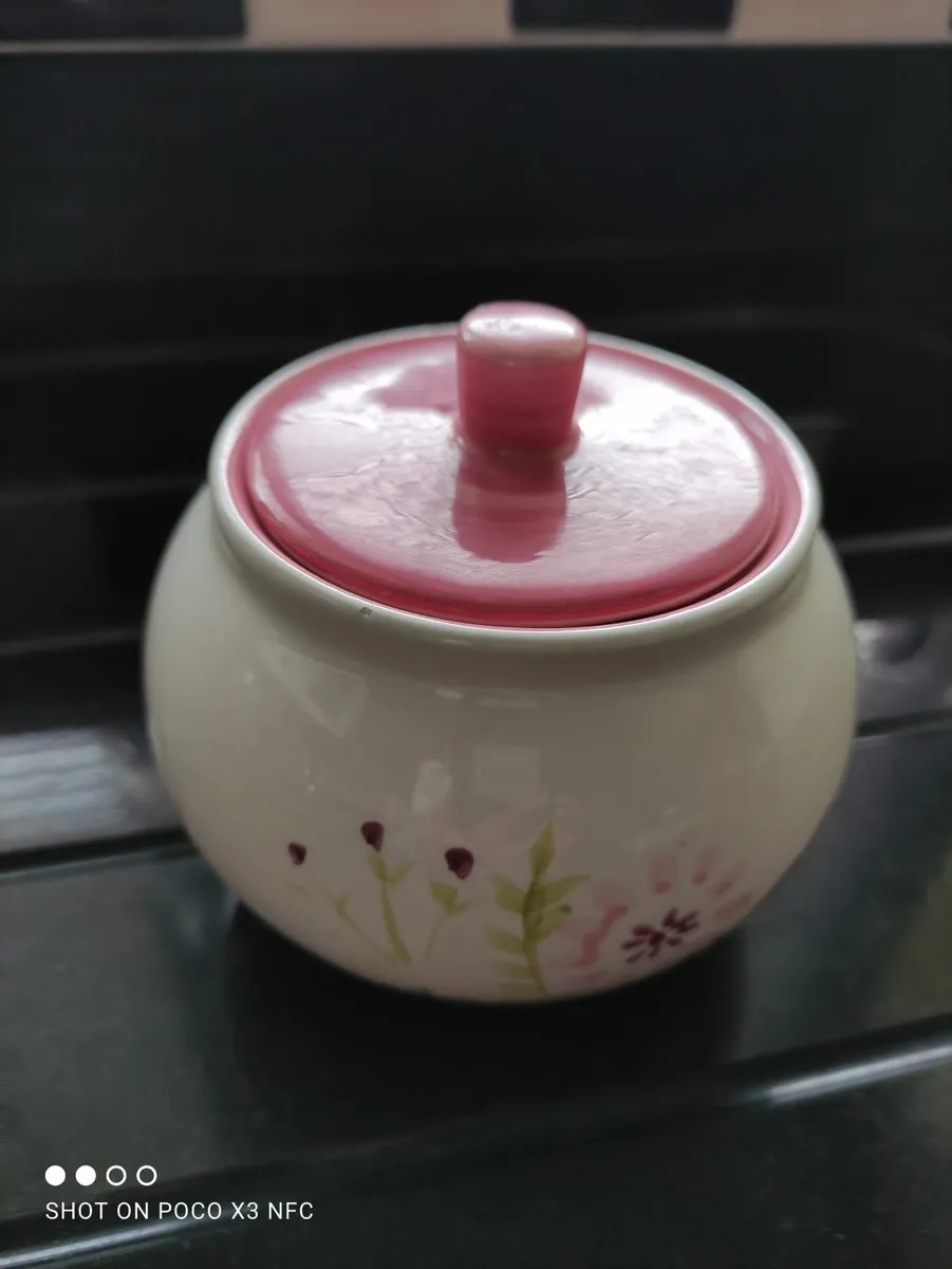 Sugar bowl never used 9 euro - Image 1