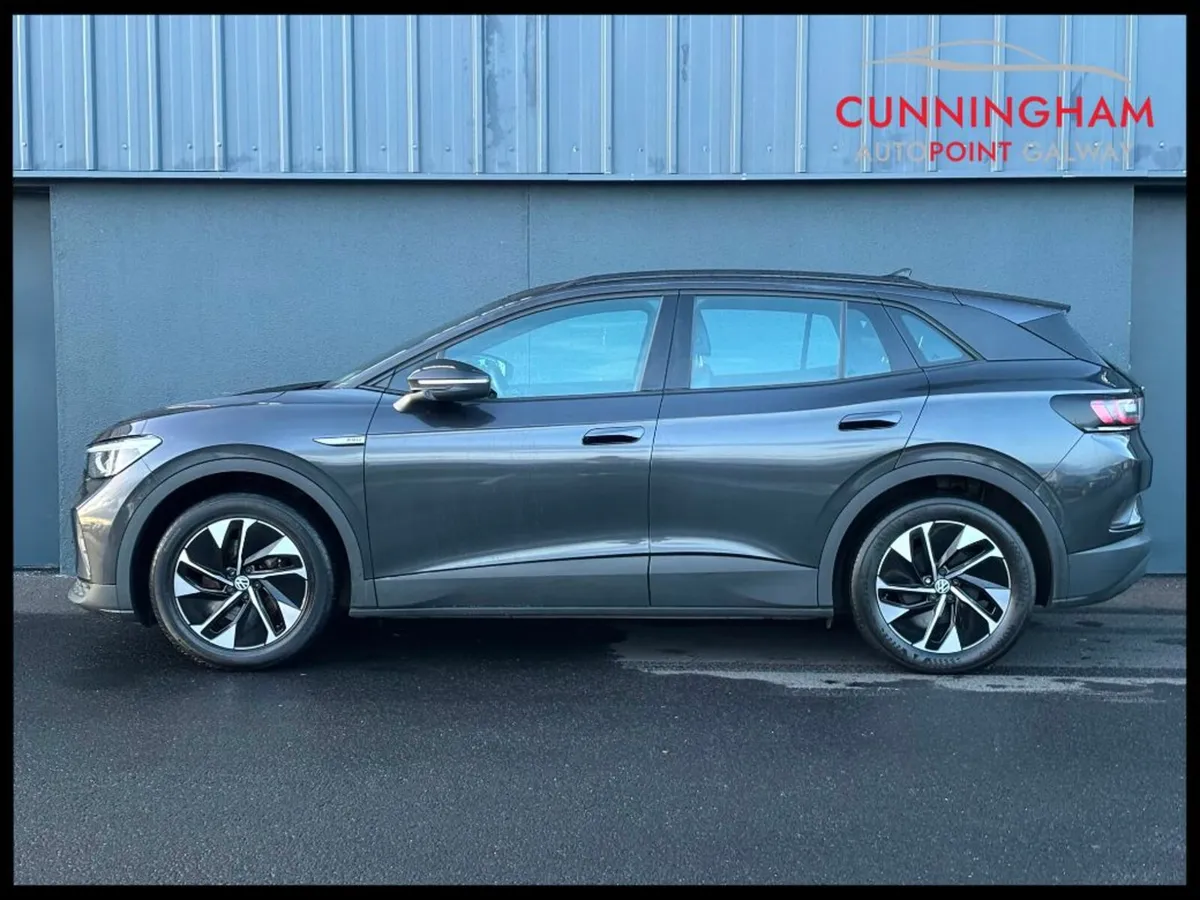 Volkswagen ID.4 77kWh Life Pro Performance 204BHP - Image 4