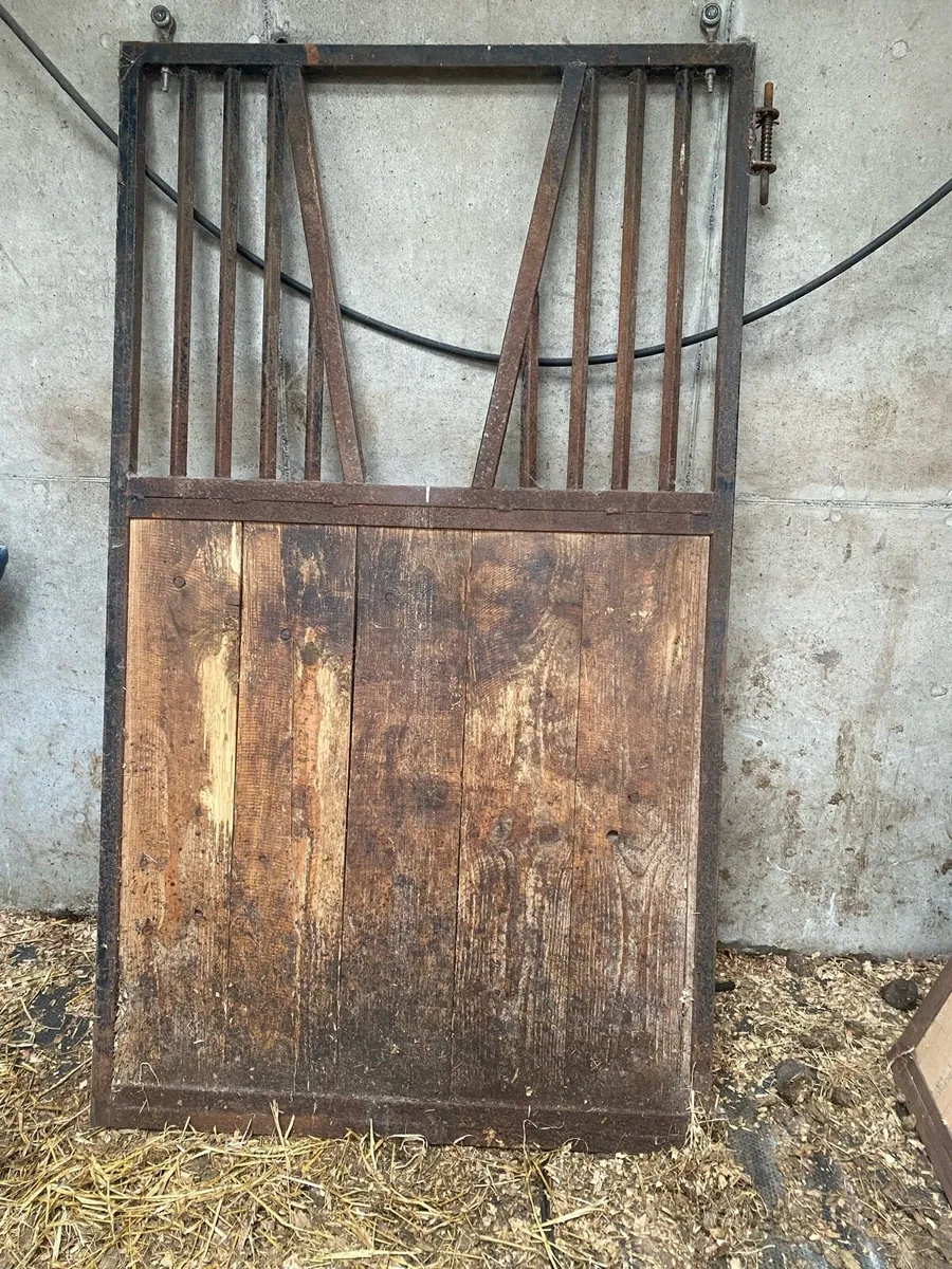 Stable doors - Image 2