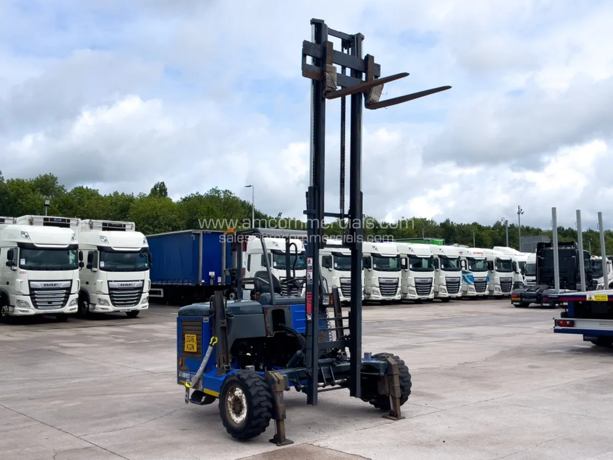 2016 MOFFETT M5 25.3 - Image 1