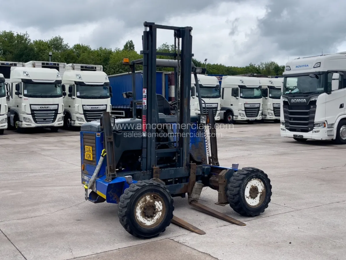 2016 MOFFETT M5 25.3 - Image 4