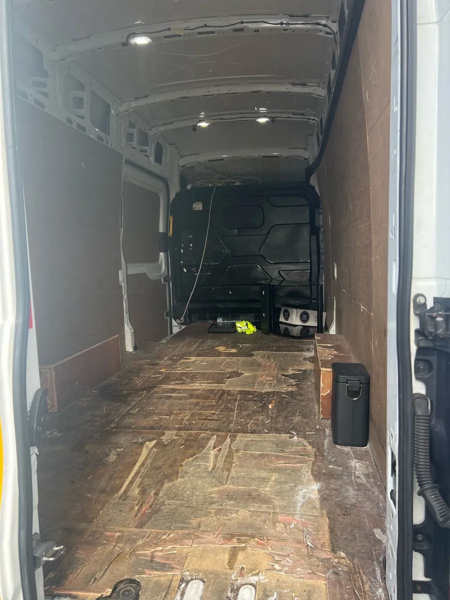 Ford Transit LWB 2019 low km - Image 3