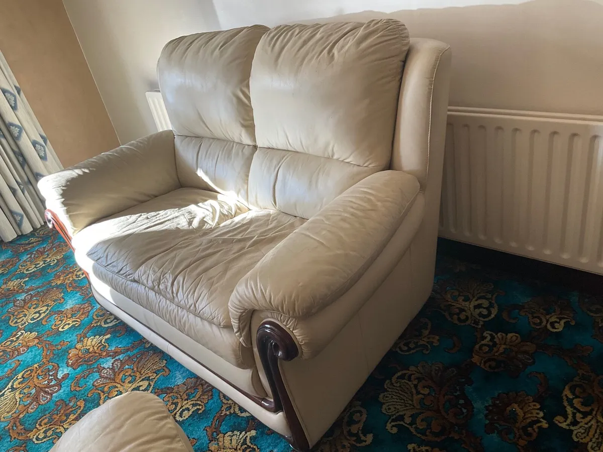 Luxurious Leather cream sofa, single & double seat - Image 2