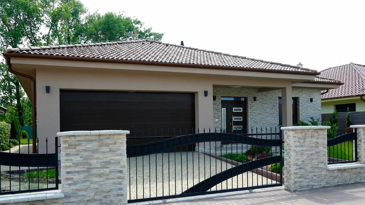 Nepal Frost – Inside & Outside Stone Cladding - Image 3