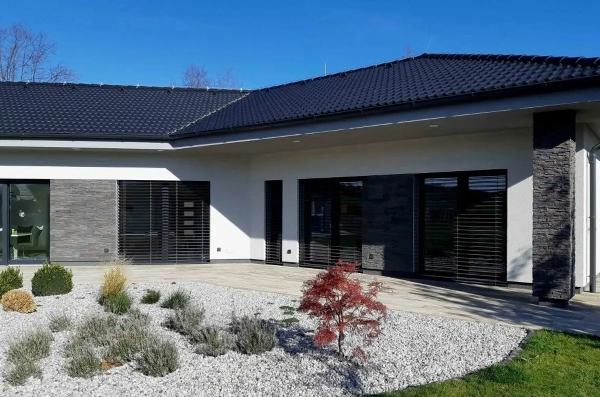 Nepal Grey Tile – Inside & Outside Stone Cladding - Image 1