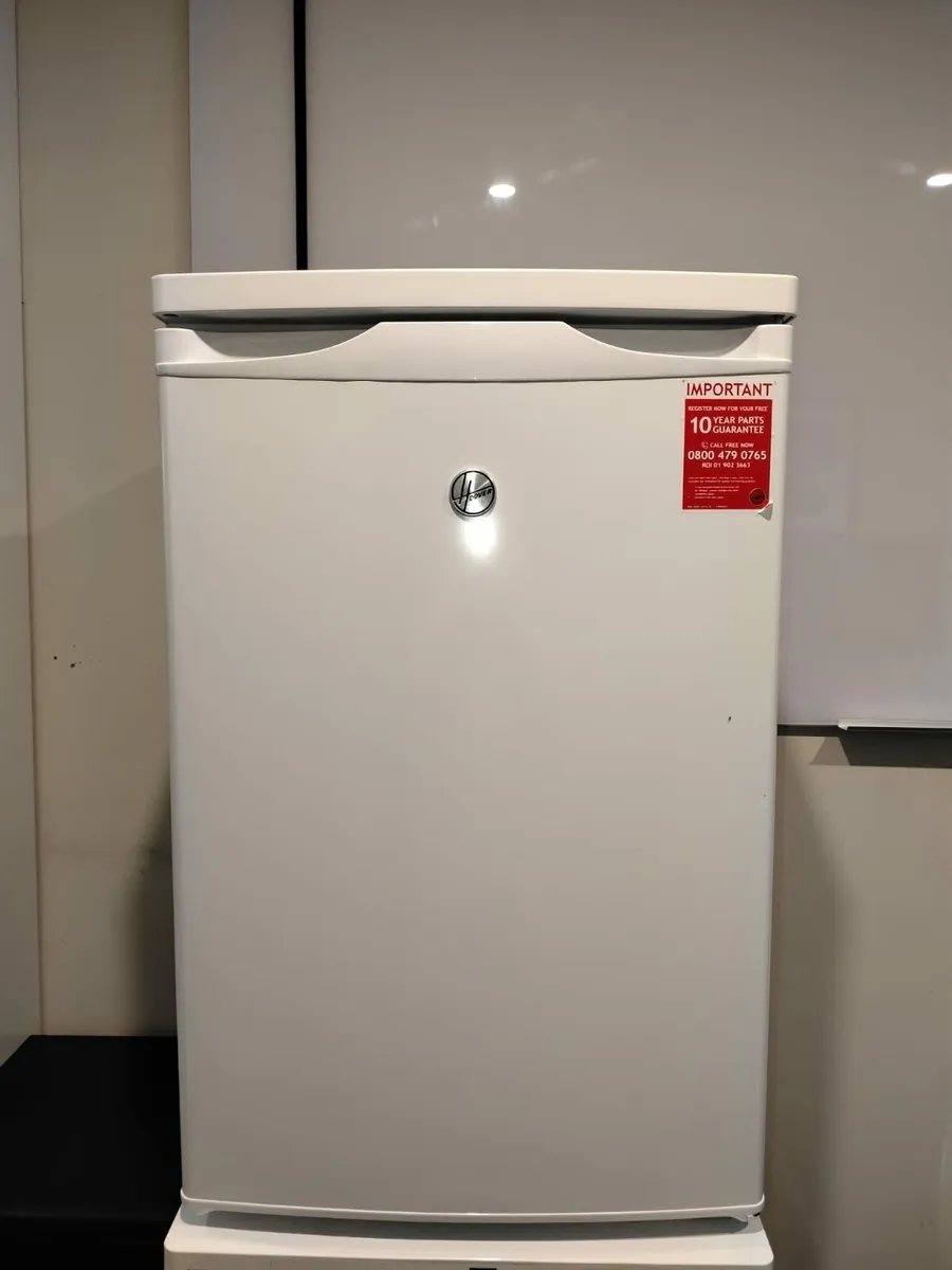 Under-counter fridge