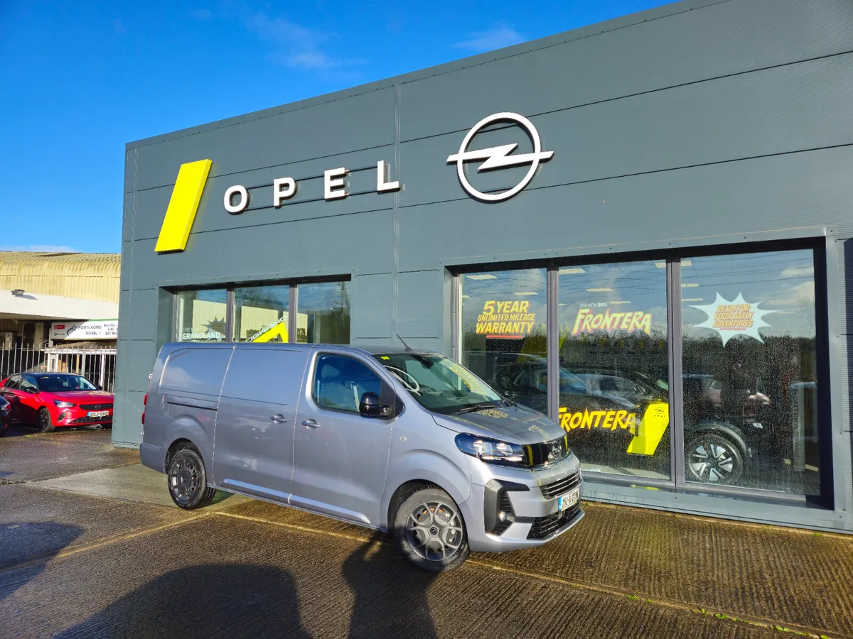 Opel Vivaro Sportive Demo Deal - Image 2
