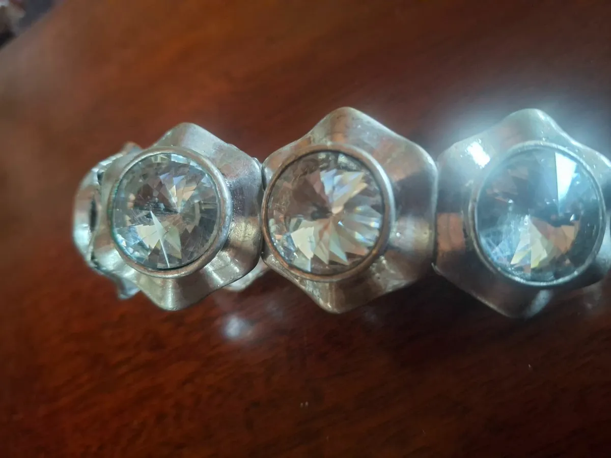 Unique Vintage Clear Crystal Bracelet. - Image 1