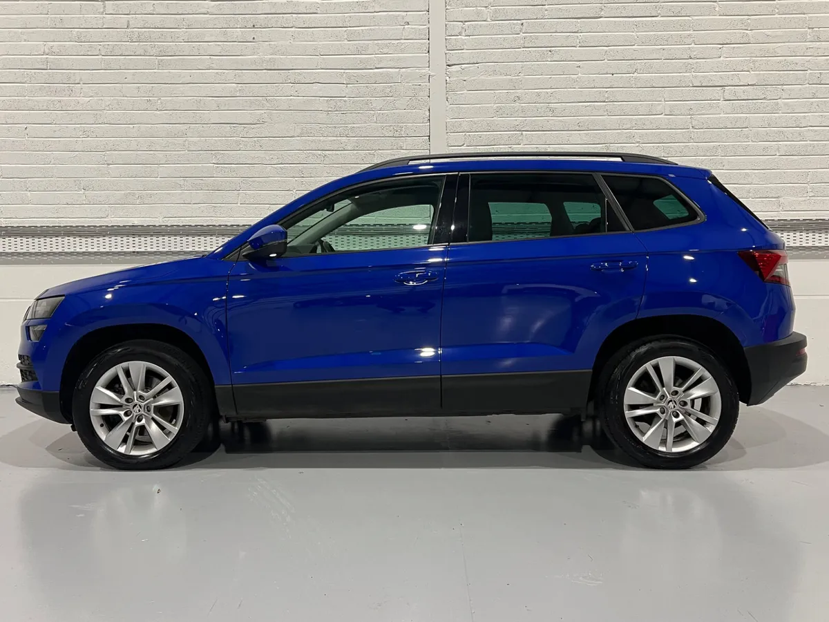 Skoda Karoq SE Technology 2.0TDI 150bhp 6 Speed - Image 4