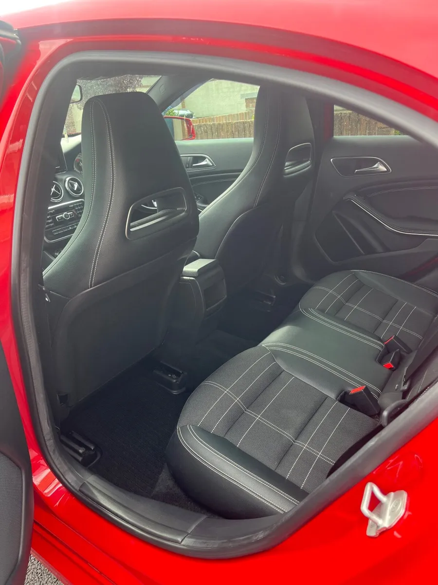 Mercedes-Benz A-Class 2015 - Image 3