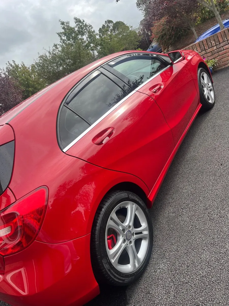 Mercedes-Benz A-Class 2015 - Image 4