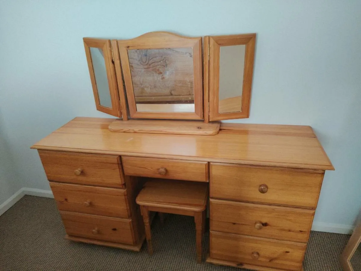 Pine furniture - Image 4