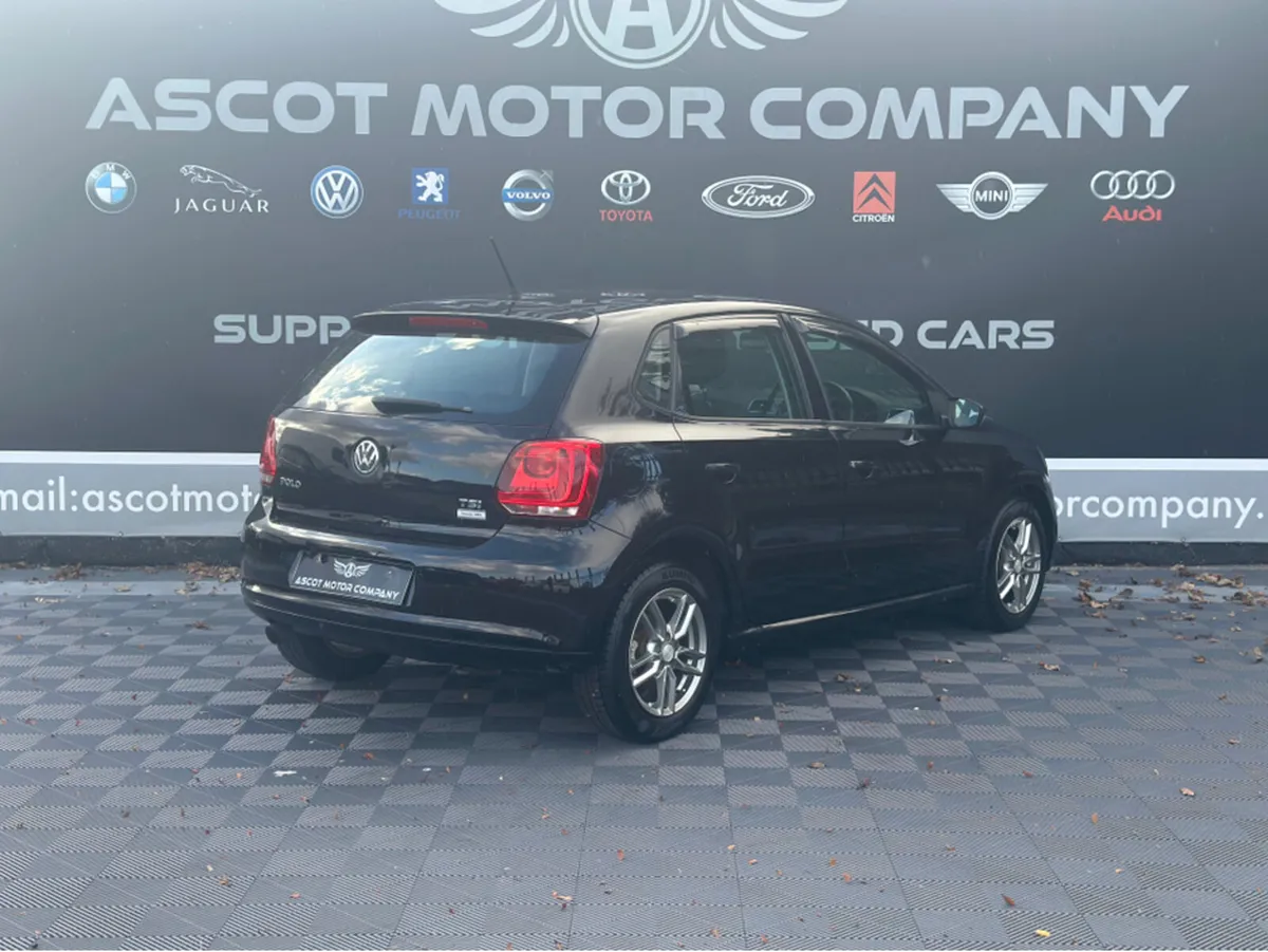 Volkswagen Polo Tsi auto - Image 4
