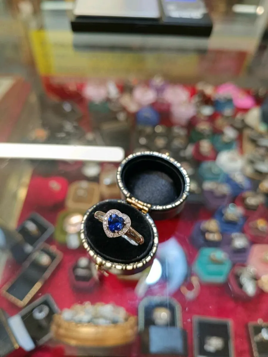 Sapphire & Diamond Heart ,14k White Gold Ring - Image 4