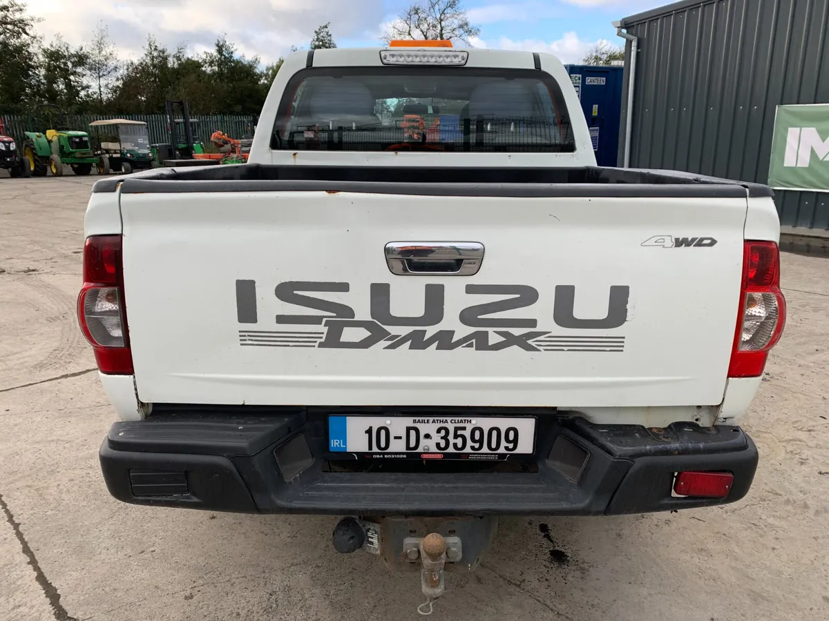 BID ONLINE NOW - 2010 ISUZU D-MAX CREW CAB JEEP - Image 4