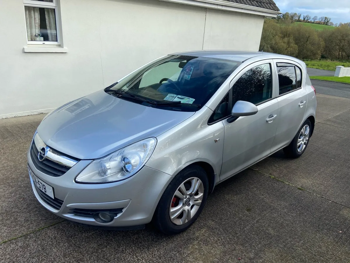 Opel Corsa 1.2 petrol €3750 - Image 2