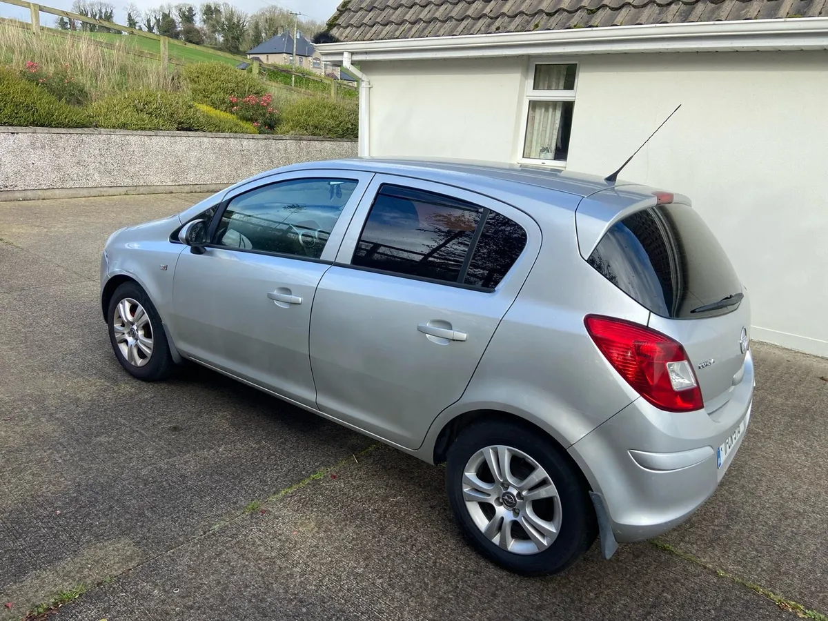 Opel Corsa 1.2 petrol €3750 - Image 3